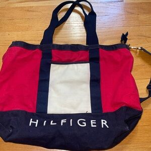 Tommy Hilfiger Travel Tote